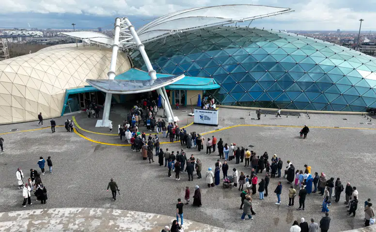 Konya'nın gözde ve sembol mekanları bayramda akına uğradı
