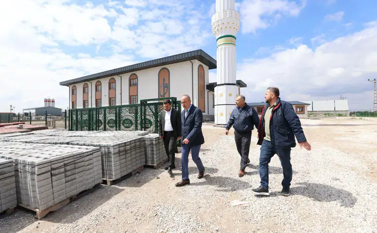 Konya'nın yeni sanayisine cami yapıldı: Mimarisi dikkat çekiyor