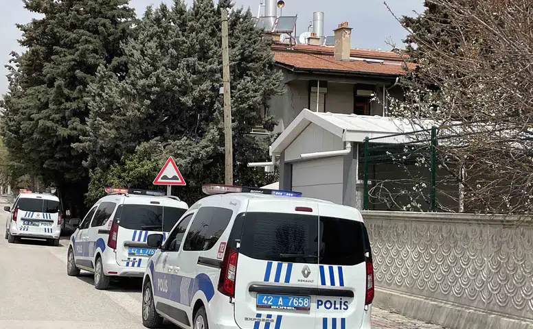 Konya'da deprem sonrası 2 bina tahliye edildi: Çatlaklar meydana geldi