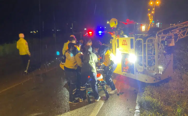 Yürekleri yakan kaza! Yolcu otobüsü devrildi çok sayıda ölü ve yaralı var