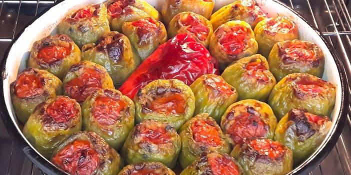 Biber dolması kuru mu oluyor? Bu püf noktalarla hazırlanan biber dolması asla kuru olmuyor
