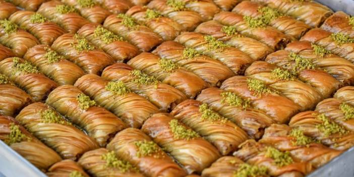 Lezzetli baklava yapmanın püf noktaları: 39 yıllık baklavacının verdiği lezzet tüyosuyla