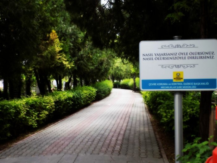 mezarlik-adabi.jpg