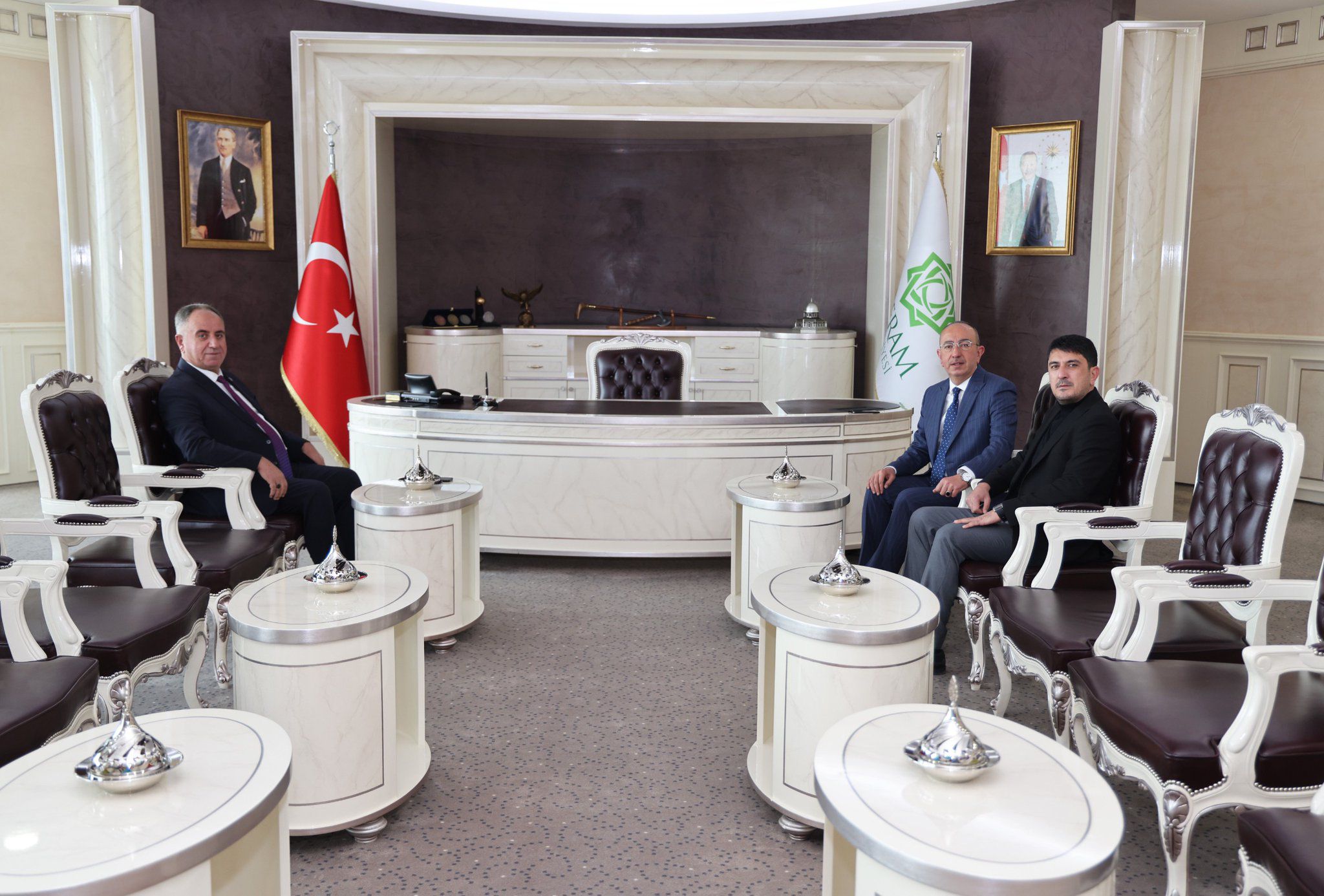 meram-belediyesine-mhp-konuk-oldu.jpeg