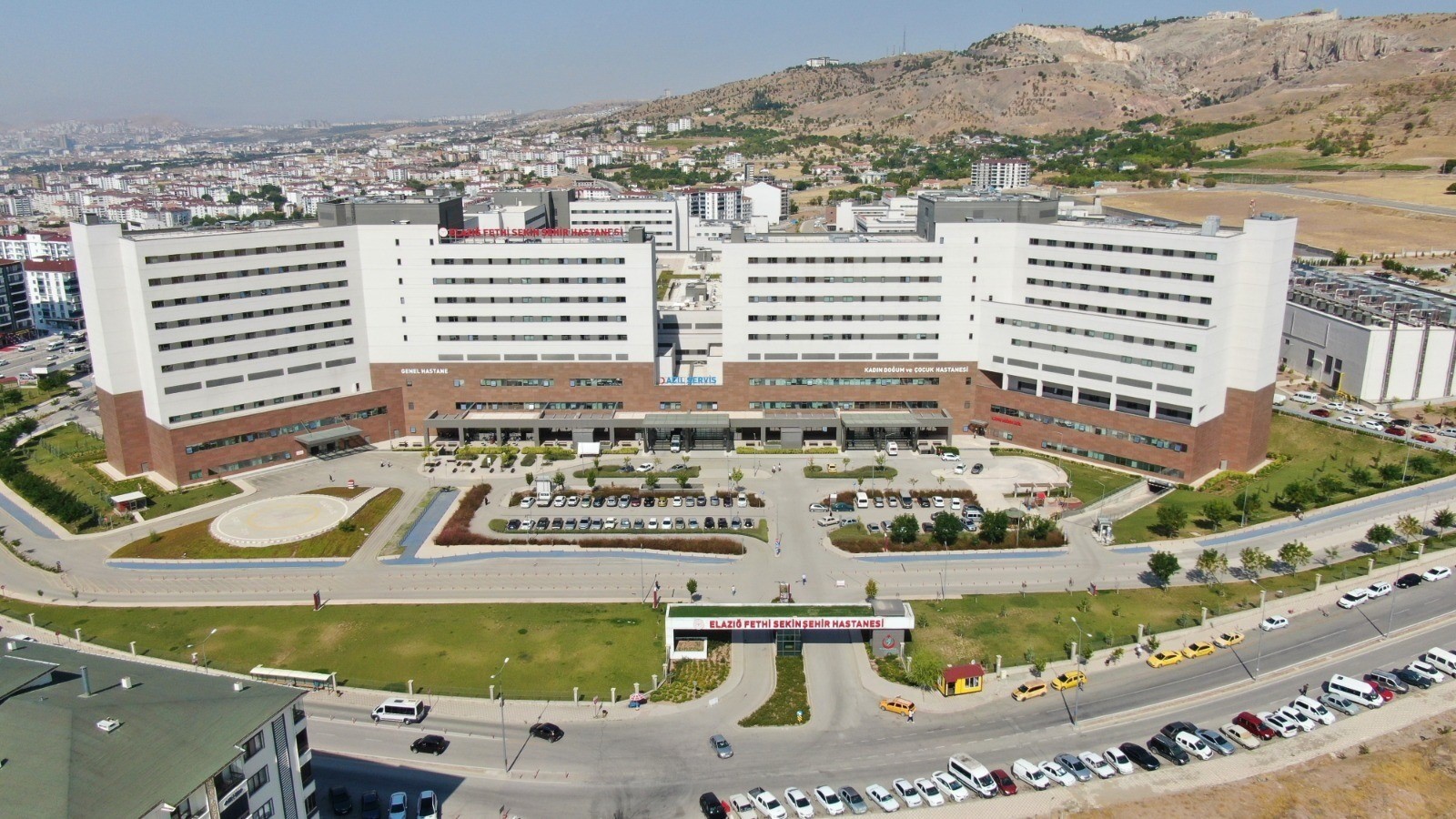 aw347708-01.jpg