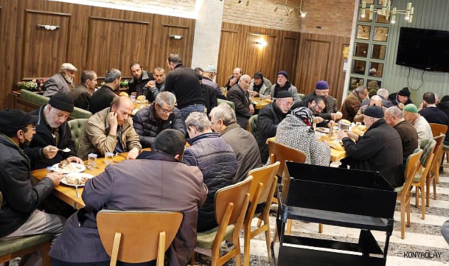 konyanin-gulleri-yemek.jpg