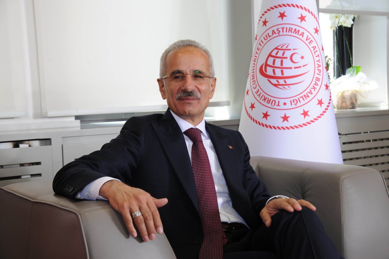 bakan-uraloglu-elektrikli-arac-sarj-ist-643503-190676.jpg
