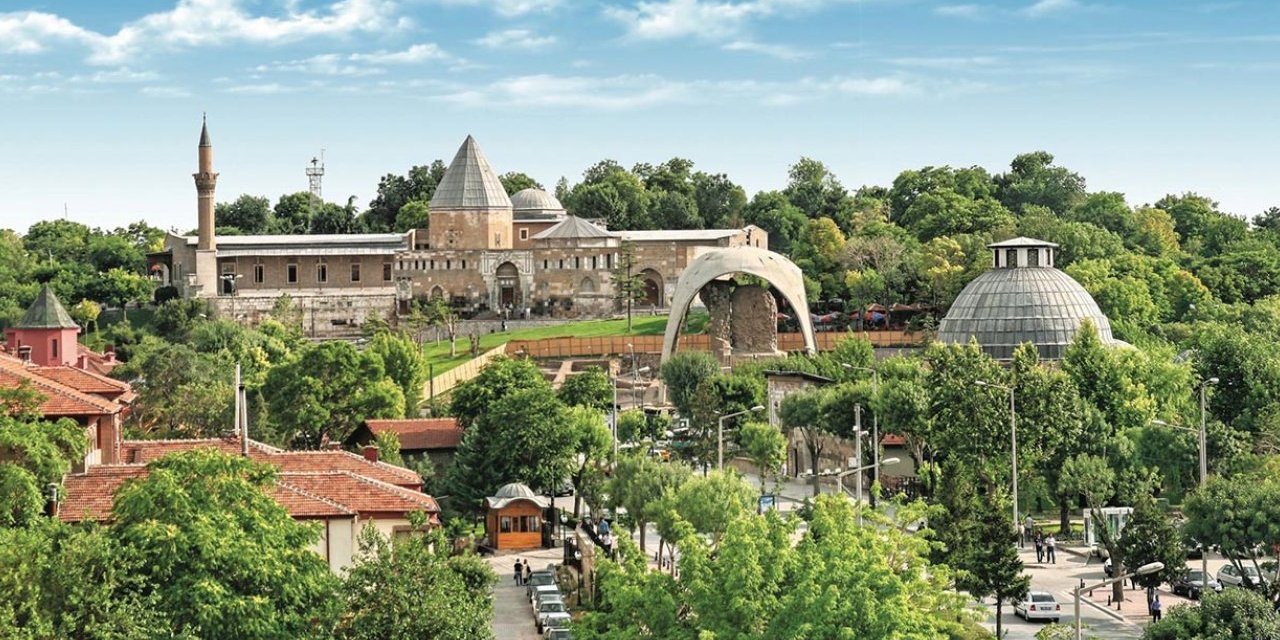 alaadin-tepesi.jpg