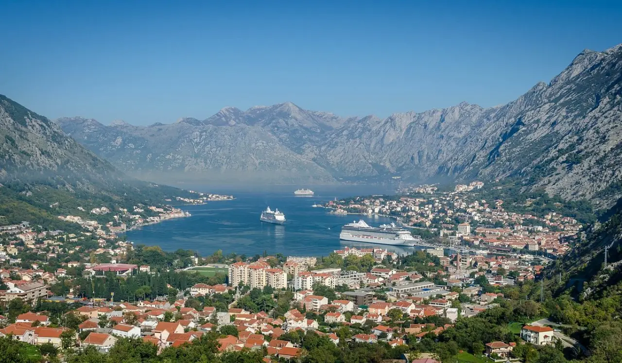 Vizesiz gidilebilecek Avrupa ülkeleri 10