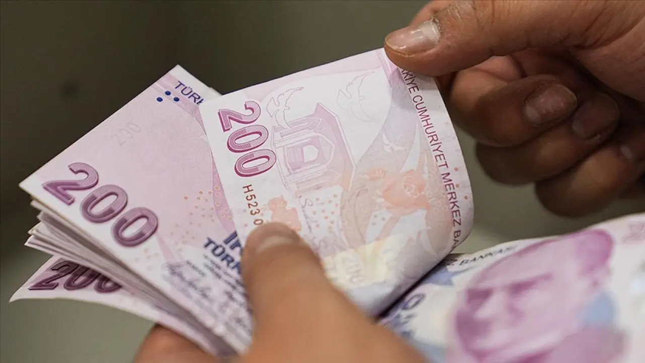Asgari ücrete gelecek zam için o uzmandan net rakam geldi 4