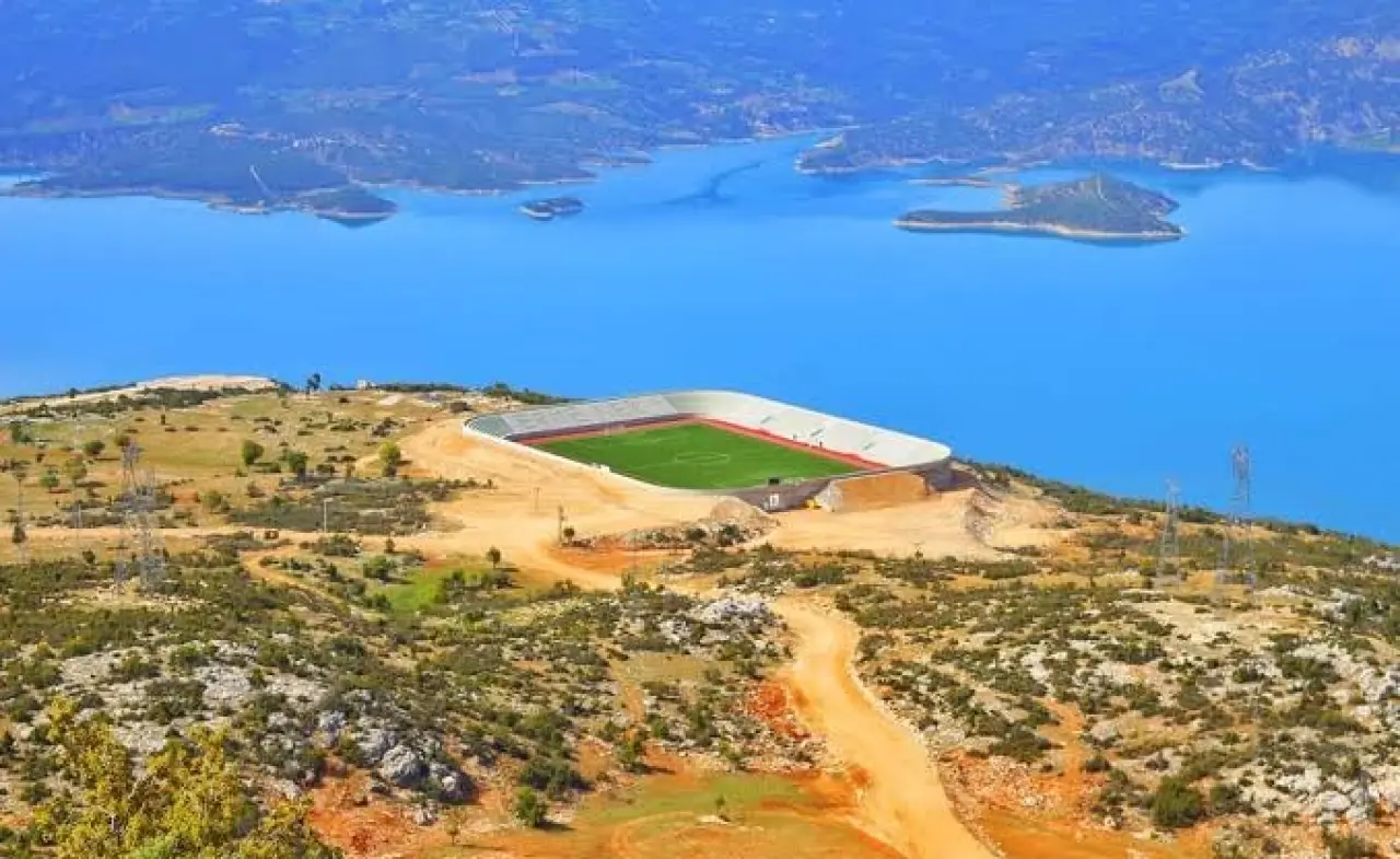 Konya'nın yanı başında bulunuyor: Turkuaz sular stadyuma eşlik ediyor 7