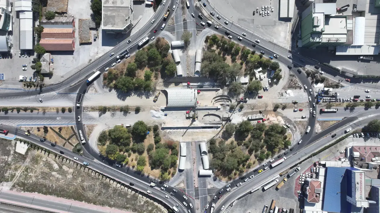 Konya'nın merakla beklediği köprü açılıyor: Marangozlar final yaptı 3