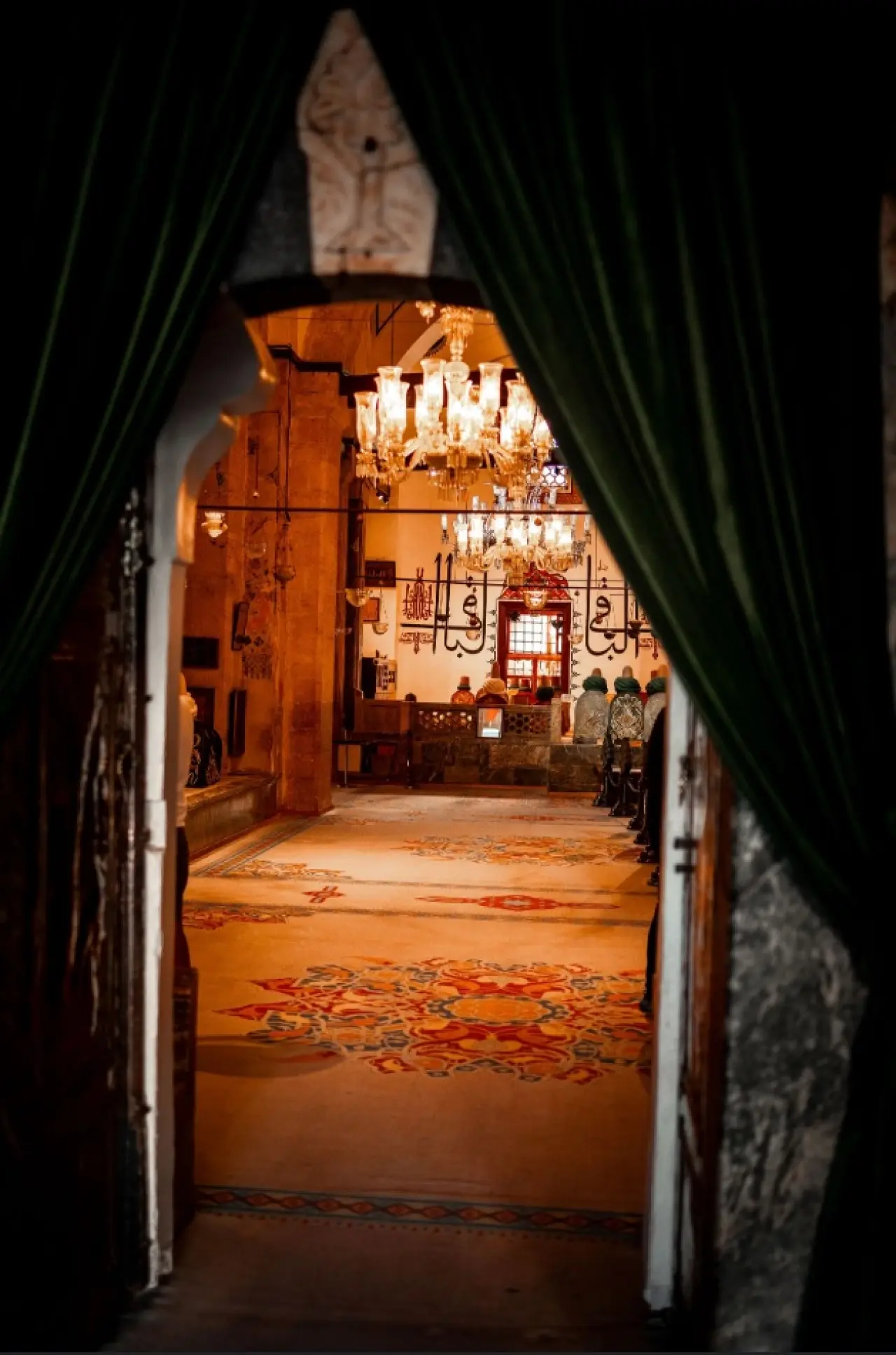 Konya’da dört fil ayağı üzerine inşa edilen yapı: 800 yıldır ayakta 8