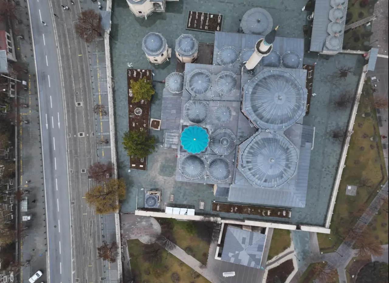 Konya’da dört fil ayağı üzerine inşa edilen yapı: 800 yıldır ayakta 3