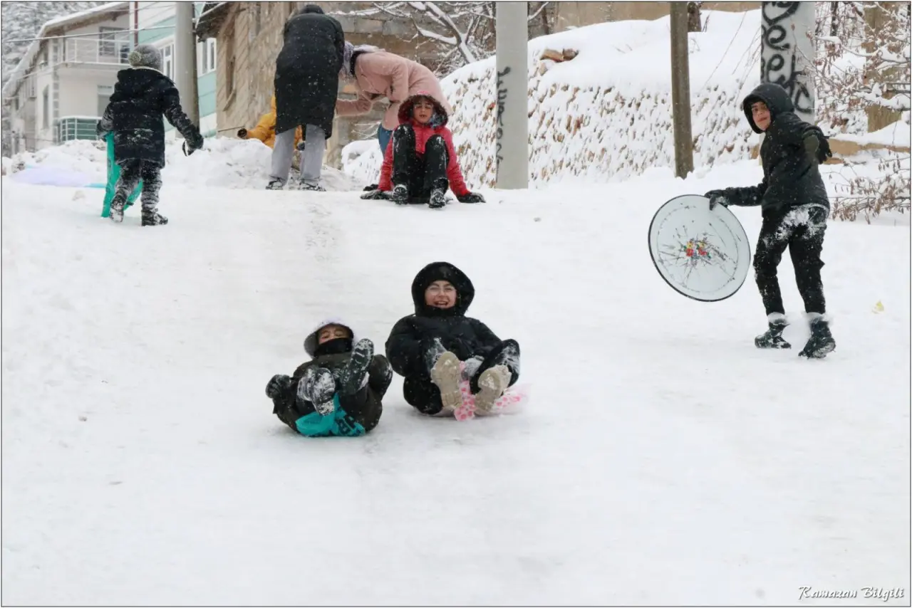Konya'nın doğal kayak pisti: Tepsiyi kapan sahneye çıktı 11