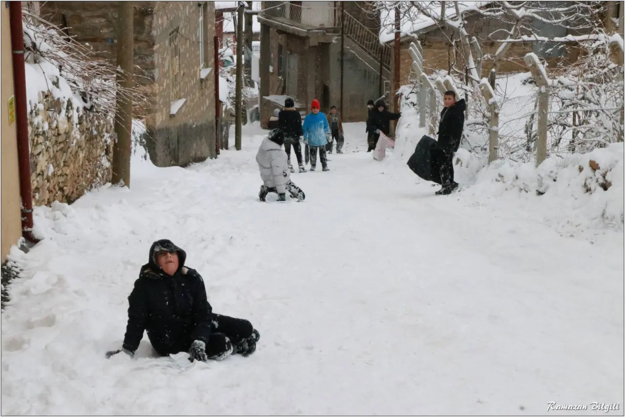 Konya'nın doğal kayak pisti: Tepsiyi kapan sahneye çıktı 9
