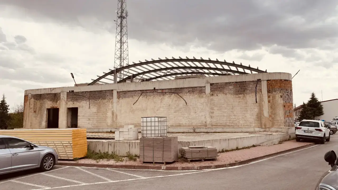 Binlerce kişiye ücretsiz yemek: Konya'nın yeni binası yapılıyor 3
