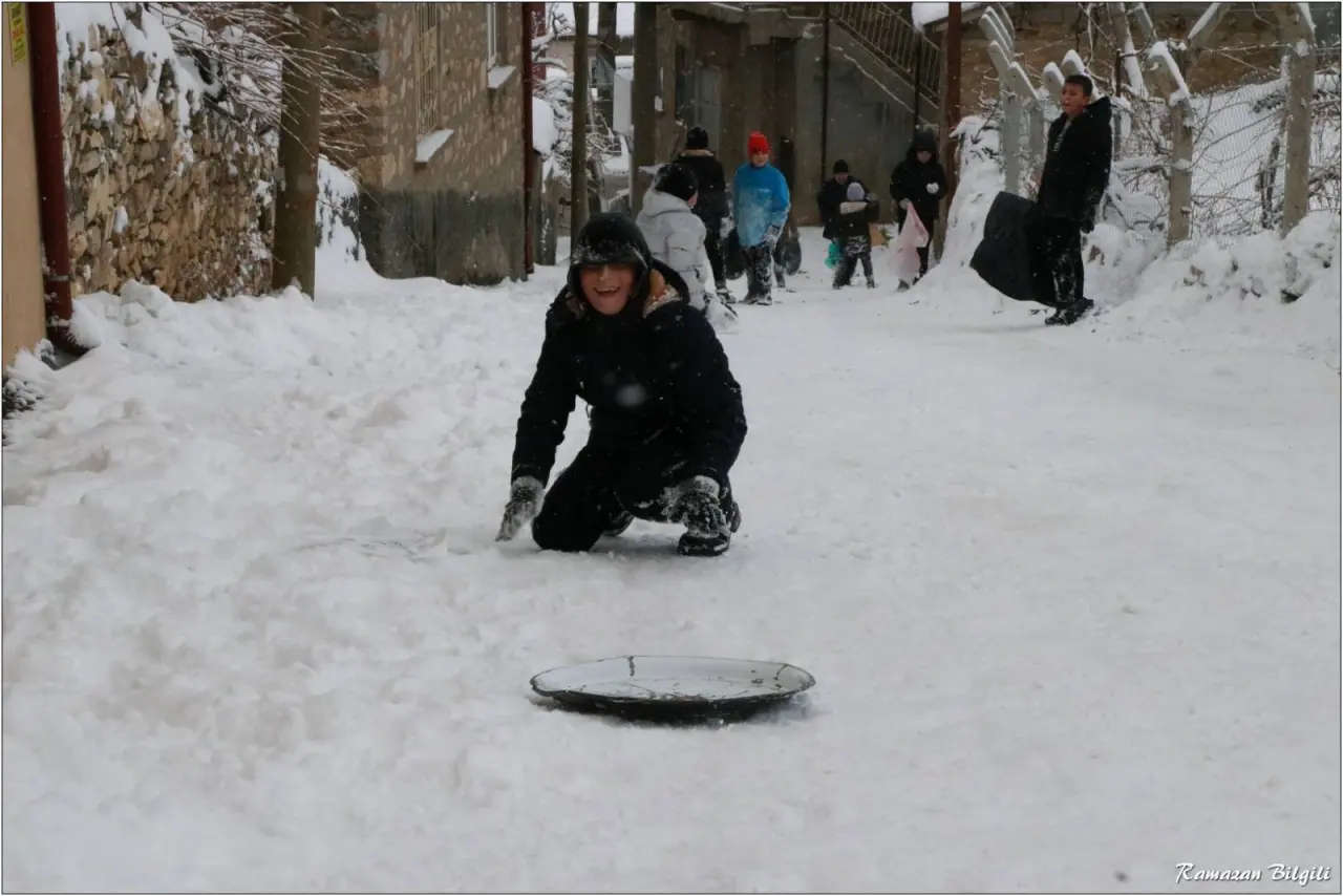 Konya'nın doğal kayak pisti: Tepsiyi kapan sahneye çıktı 13