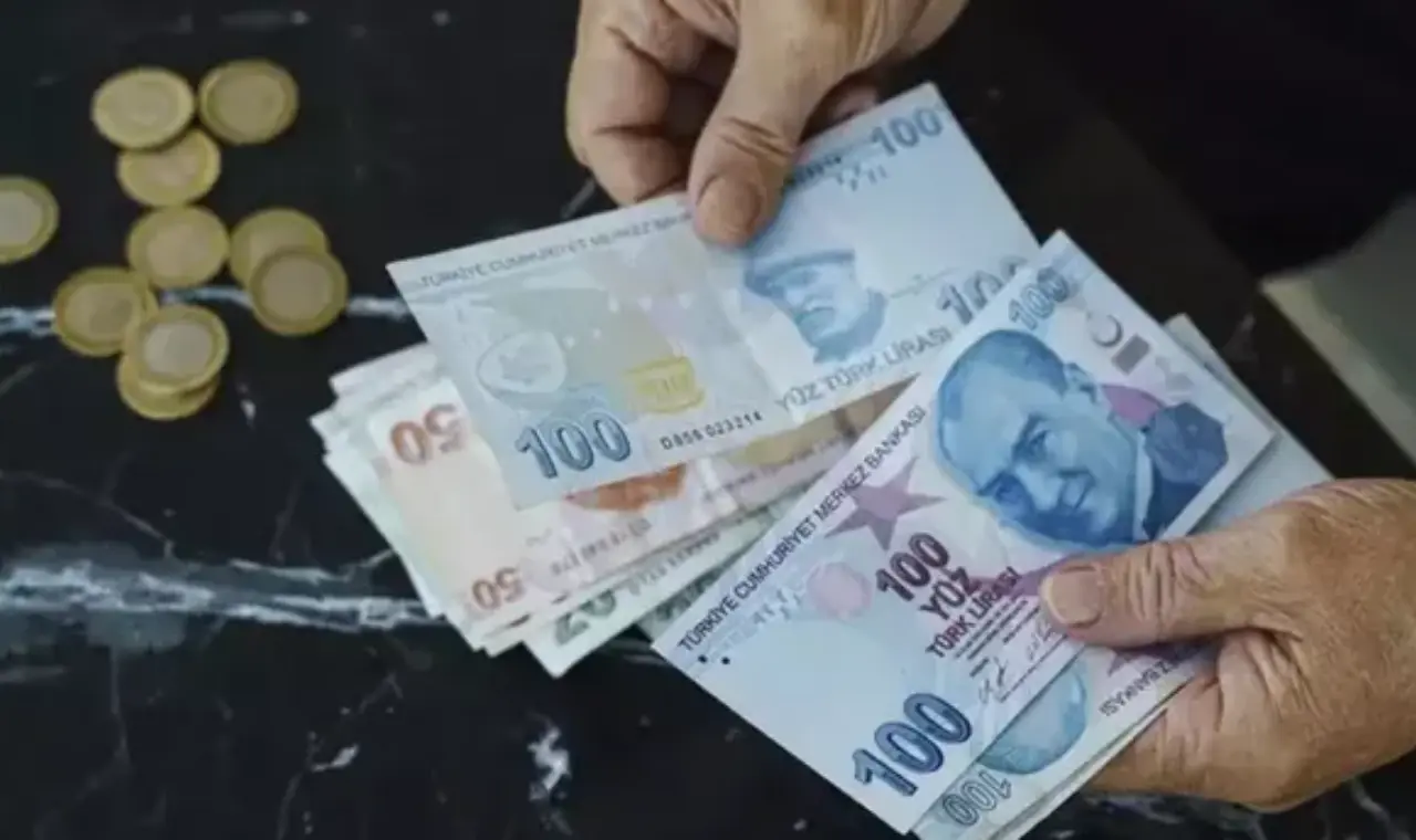 Emekli promosyonları Mart ayında o fiyata çıkacak 3