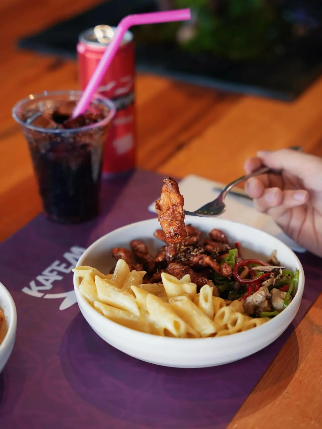 Konya'da lüks lezzetleri uygun fiyata satıyor: 13 şubesi var 4