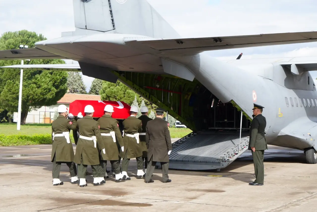 Sınır ötesindeki harekatlara damga vurmuştu: Konyalı pilota veda 8