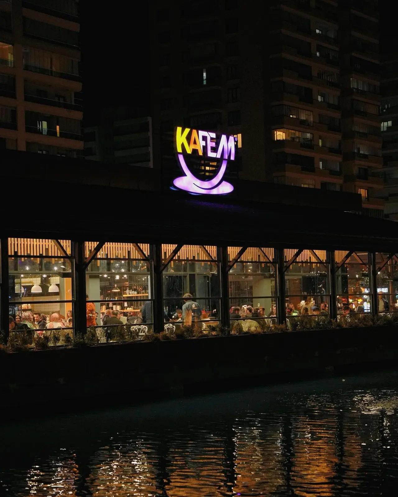 Konya'da lüks lezzetleri uygun fiyata satıyor: 13 şubesi var 3