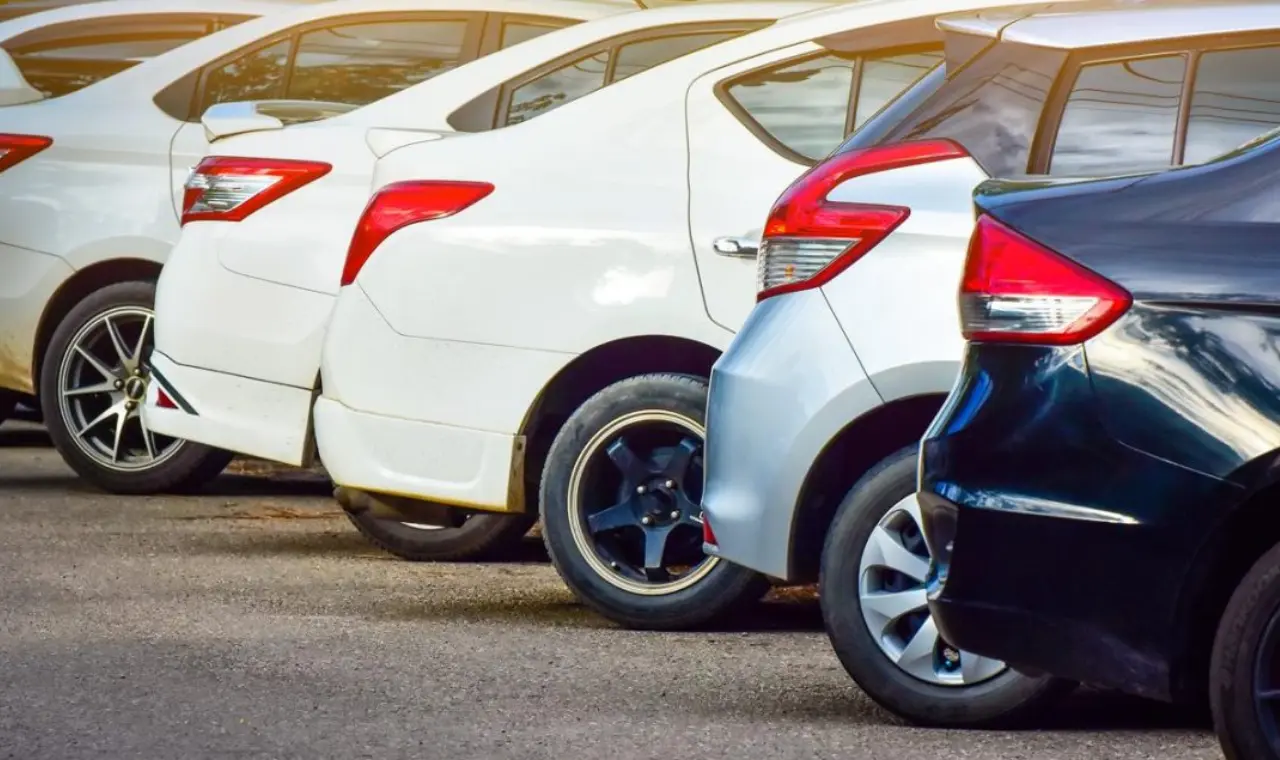 Araçlarda ruhsat krizi kapıda notere gitmeyen satamayacak... 1