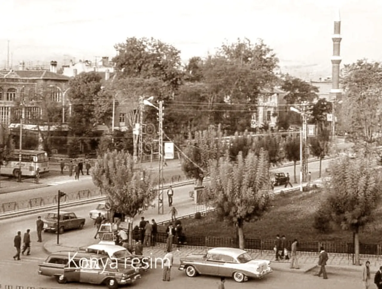 Konyalıları maziye götüren fotoğraflar: Şehrin bu halini hiç gördünüz mü? 12