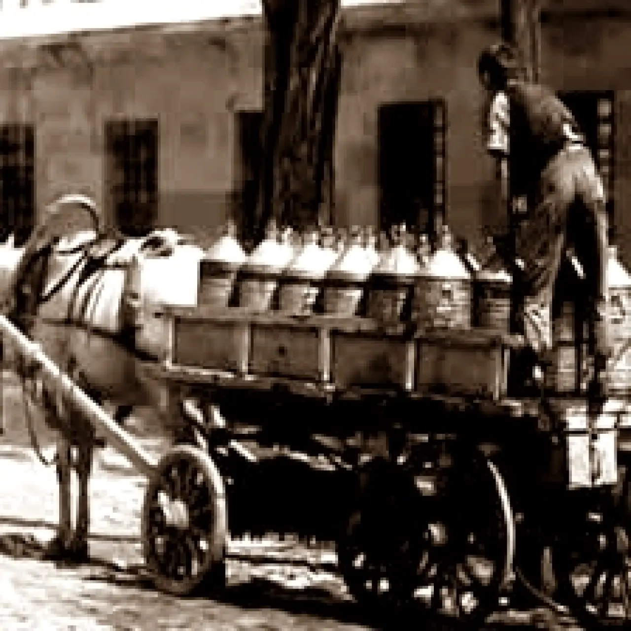 Konyalıları maziye götüren fotoğraflar: Şehrin bu halini hiç gördünüz mü? 14