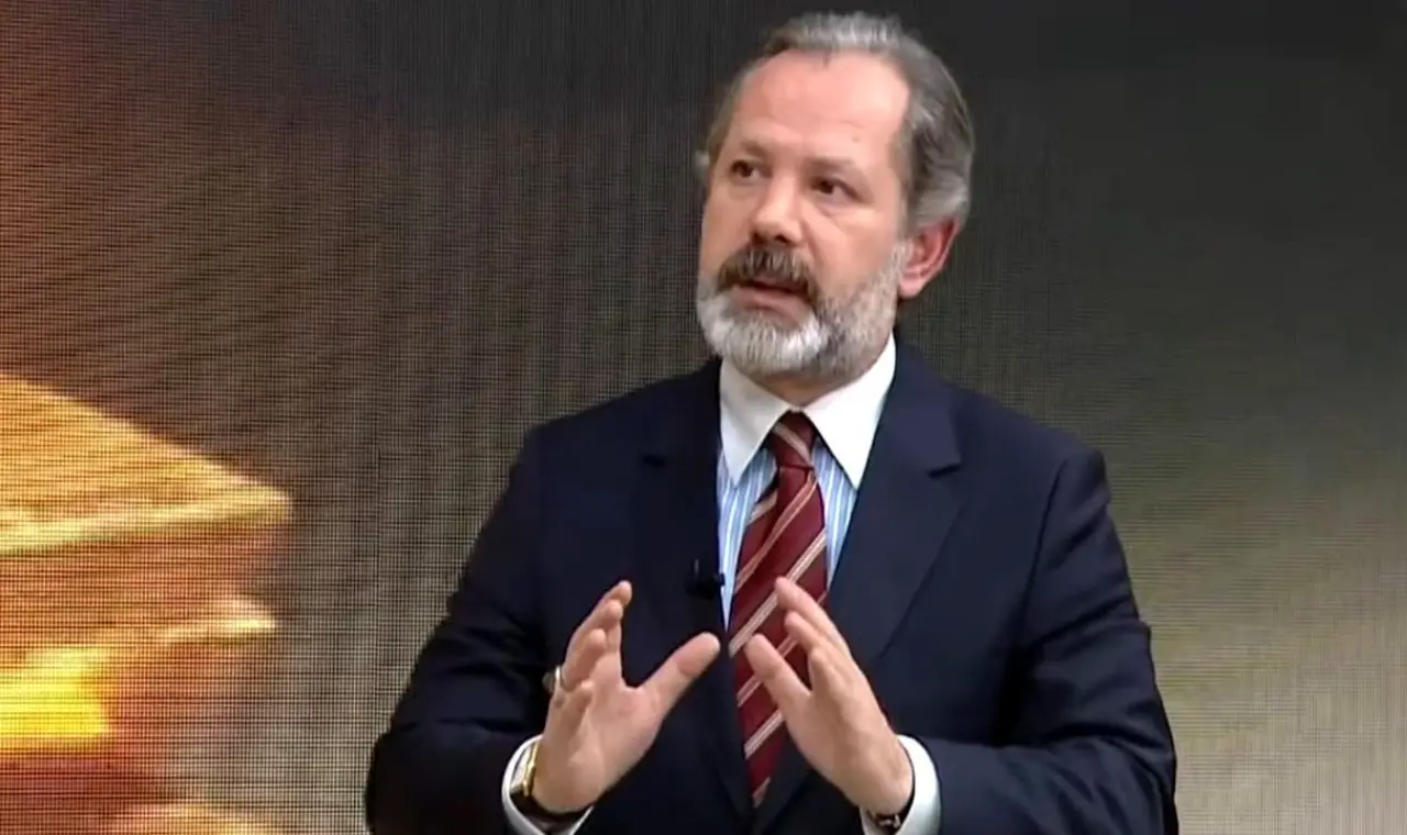 İslam Memiş gram altının neden düştüğünü net bir şekilde açıkladı 1