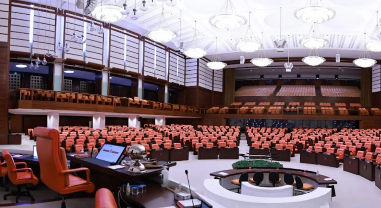 Anneleri ve gençleri sarsacak o yasa Meclis'ten geçiyor 3