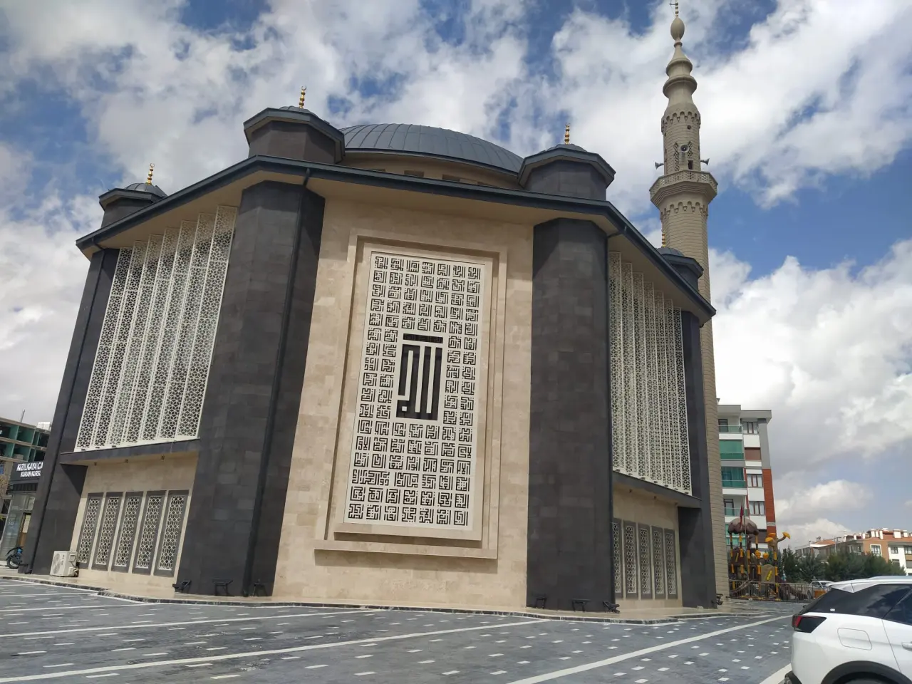 Konya'daki camilere modern dokunuş: Mimarisi boyut değiştirdi 9