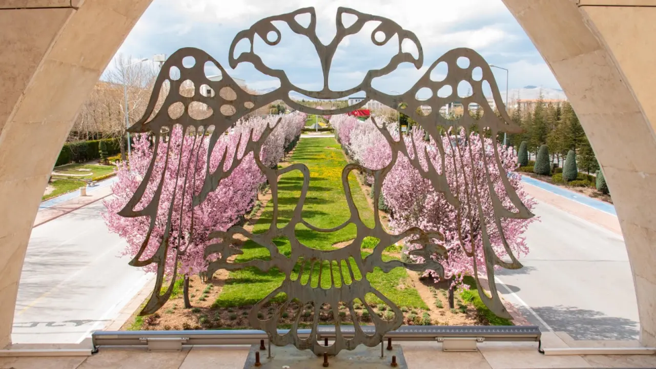 Konya’ya bahar geldi: Masalsı güzellikler ortaya çıktı 22