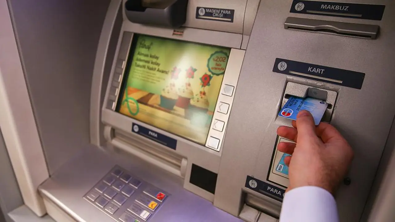 ATM'lerde yıllar sonra bir banknotlar büyüyor 1