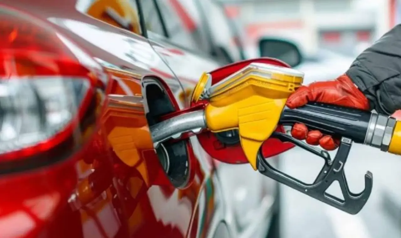 Ünlü ekonomist fırtınanın kopacağı o tarihi ve rakamı resmen açıkladı! 2