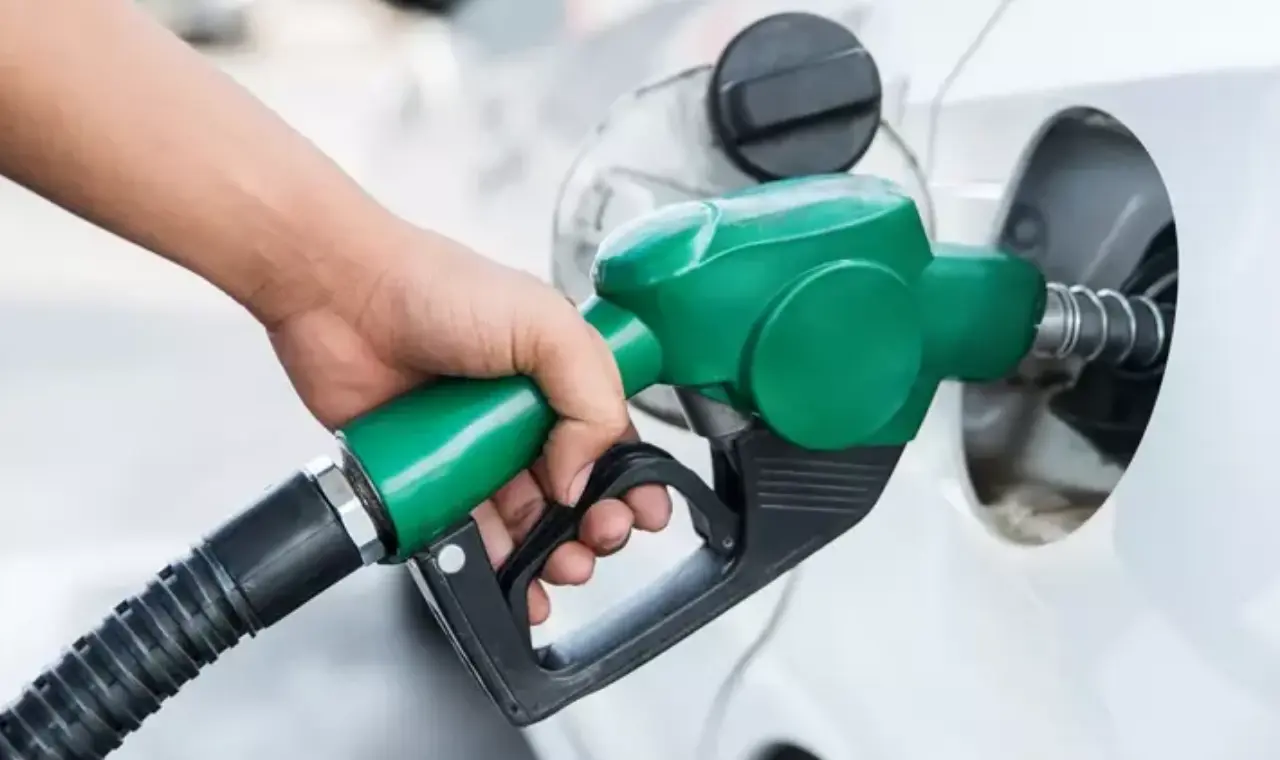 Ünlü ekonomist fırtınanın kopacağı o tarihi ve rakamı resmen açıkladı! 4