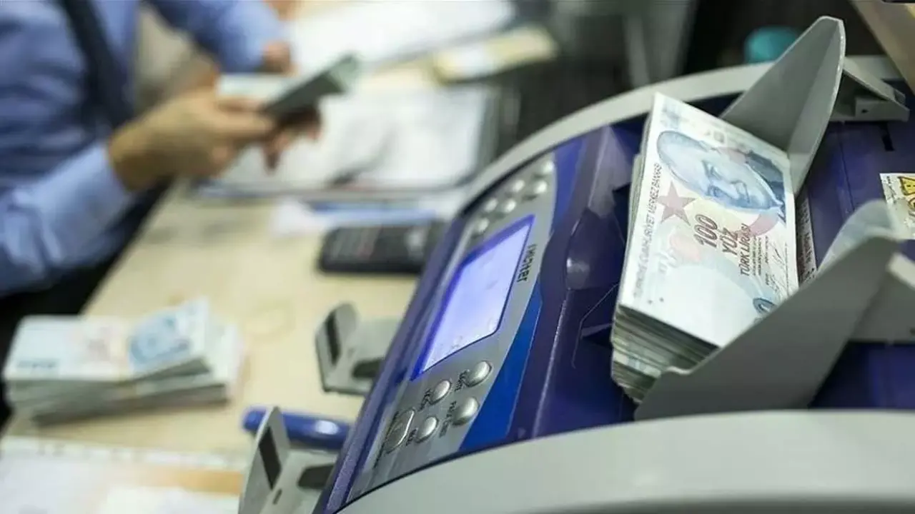 DİSK-AR raporuyla ortaya çıktı, asgari ücretliden giden o rakam şoke etti! 4