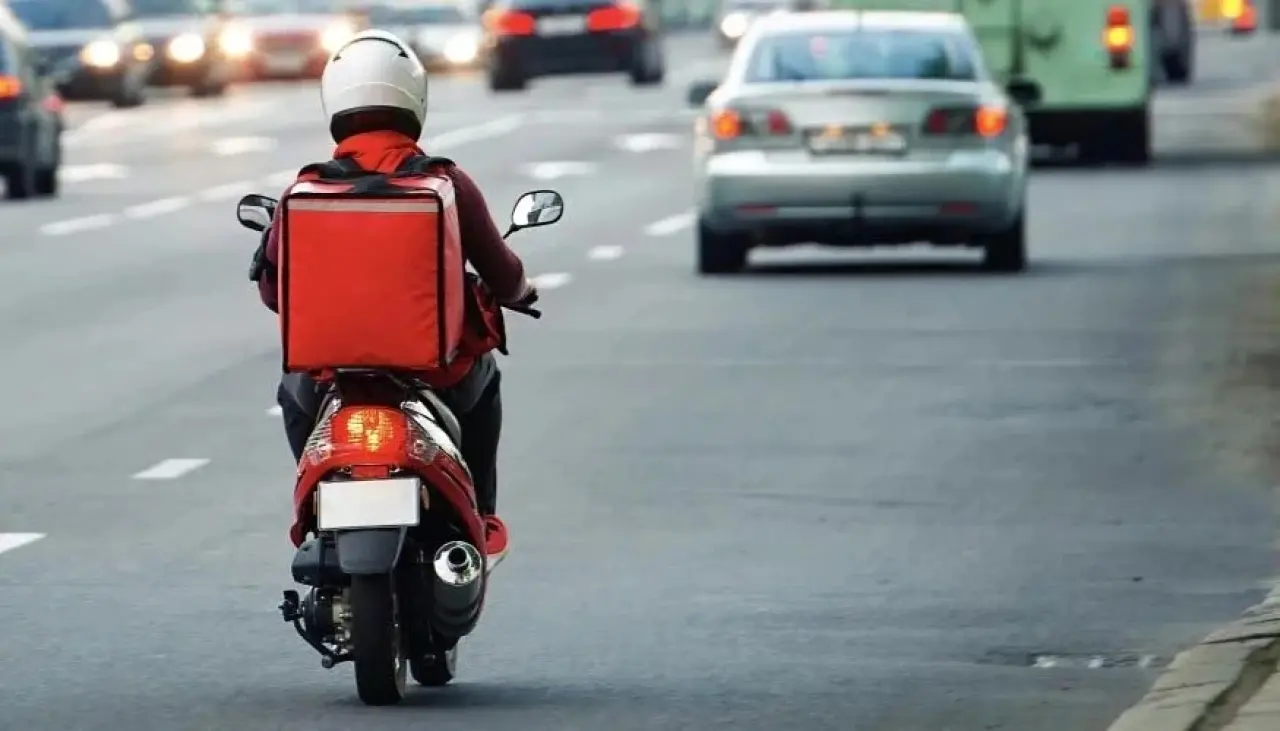 Ayda 200 bin lira kazanan Motokuryelere bir şart getirildi 3