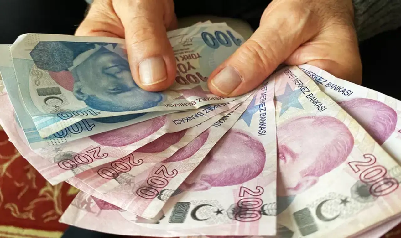 SGK uzmanı o rakamı verdi, ek zam bekleyenler için tablo netleşti! 3