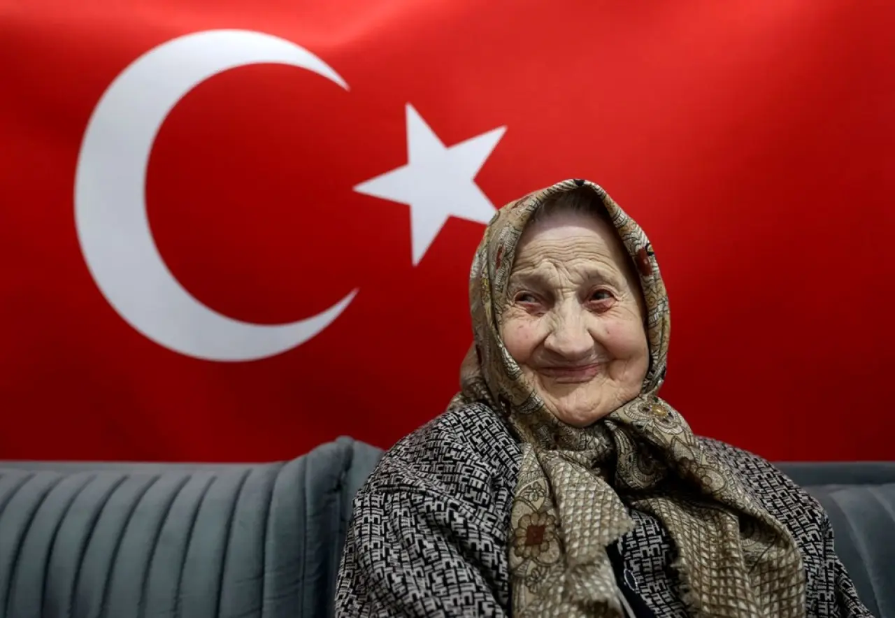 Cumhuriyet'in asırlık çınarları: Cumhuriyet'le yaşamak onur veriyor - 4