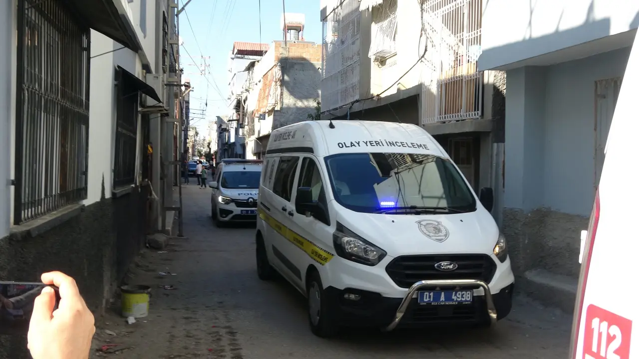 Olay yeri Adana... "Beni kurtarın" dedi, geri dönüp dehşet saçtı: 1 ölü, 3 yaralı - 1. Resim