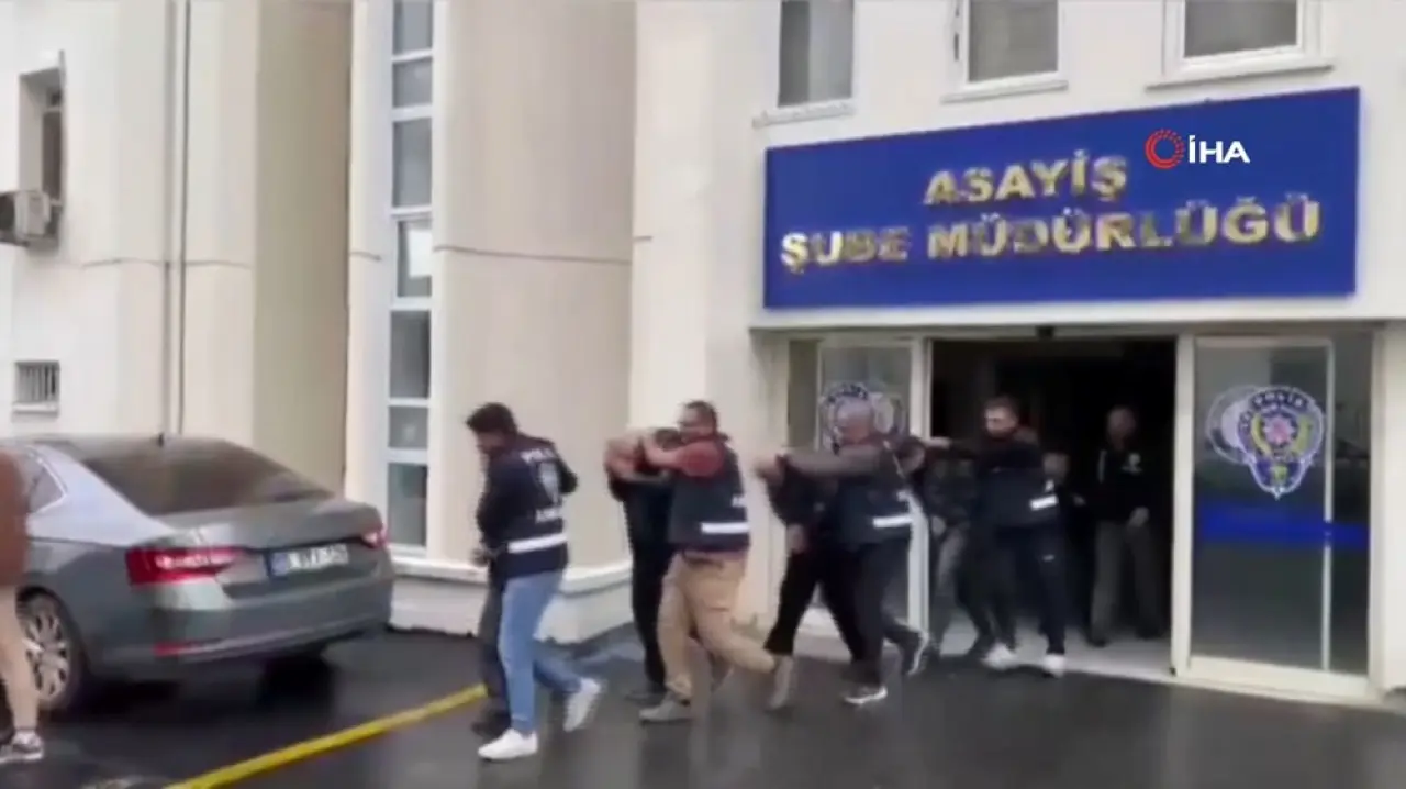 Define çetesine operasyon: Kendi gömdüklerini buldurup, 13 milyon lira dolandırdılar - 4