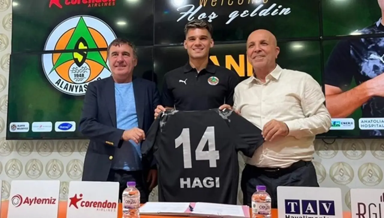 Gheorghe Hagi Süper Lig'e dönüyor: Önce oğlu şimdi kendi geliyor - 2