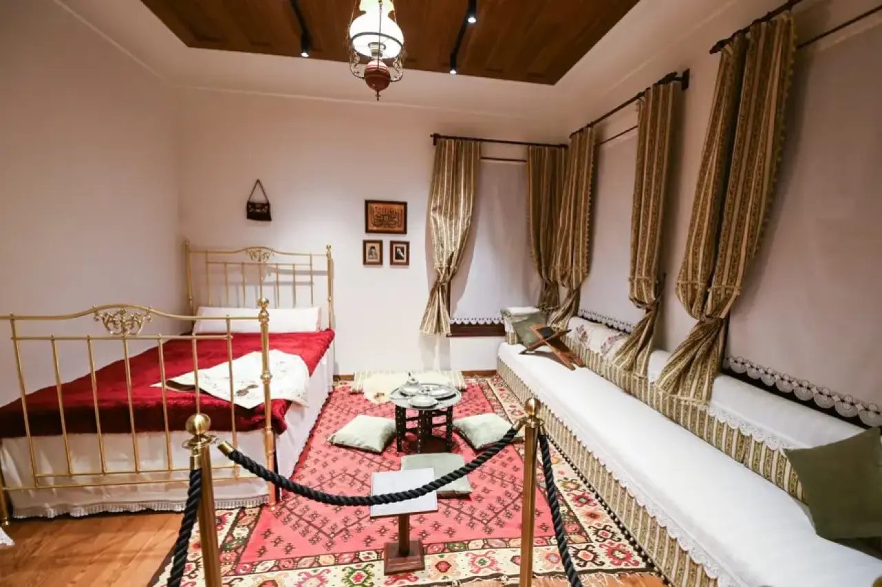 11 aydır restorasyondaydı: Atatürk'ün doğduğu ev ziyarete açıldı 4