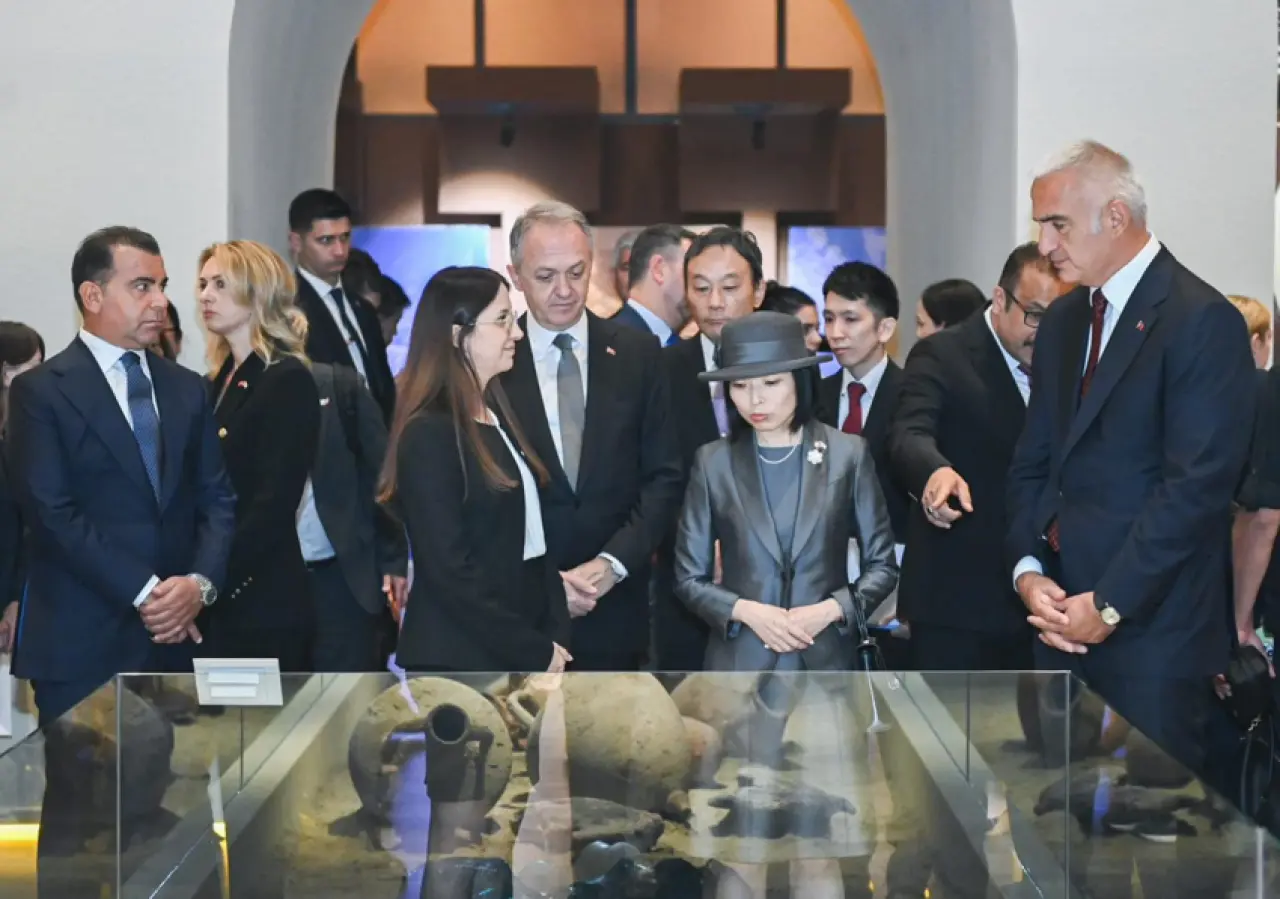 Japon Prenses’in tırnağındaki Türk Bayrağı: Kültürel dostluğun ince detayı - Resim : 1