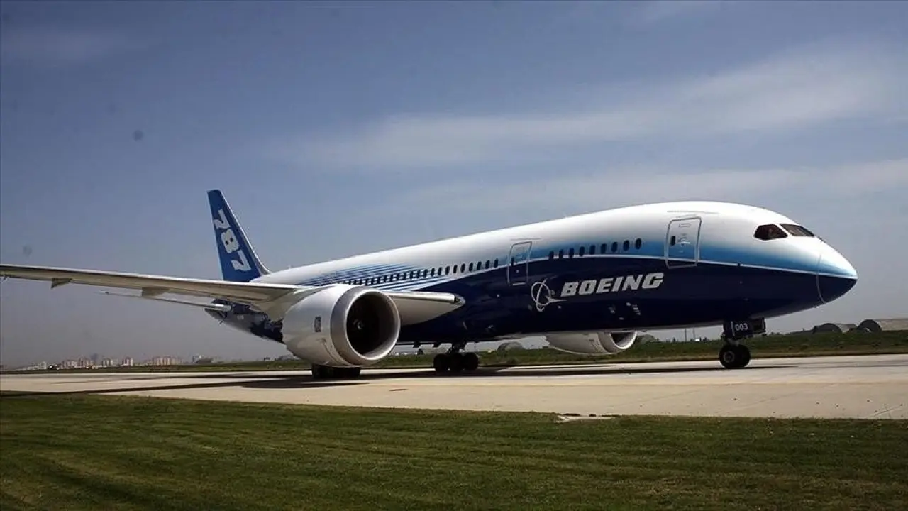 Hindistan'dan "Boeing 787 ve 737 tipi uçakların yakıt anahtarlarının  kontrol edilmesi" kararı