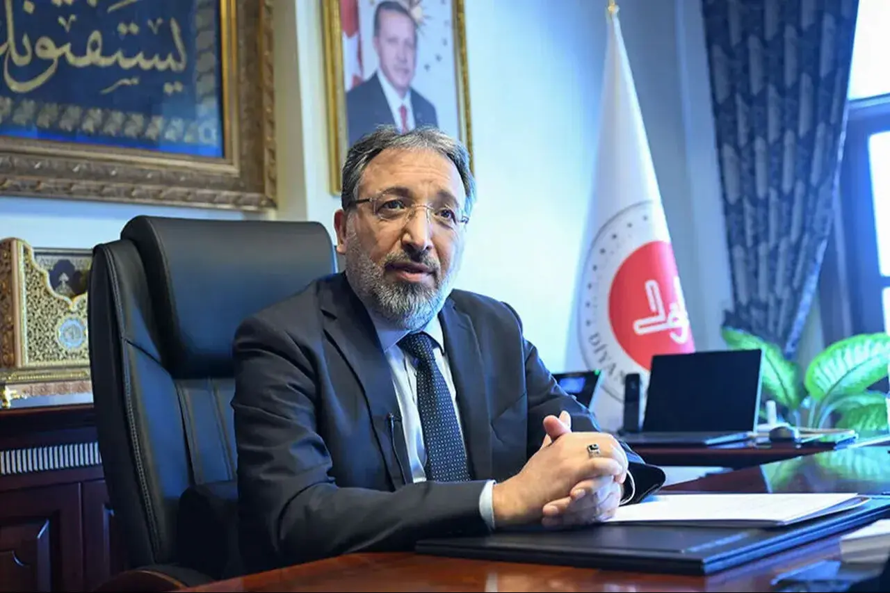 Diyanet İşleri Başkanlığı'na Prof. Dr. Safi Arpaguş atandı! Karar Resmi Gazete'de - 2. Resim