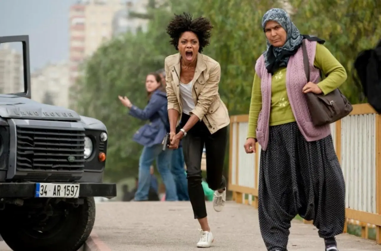 007 James Bond filminde oynayan Hatice teyze üzgün! Adana'nın 63 yıllık simge köprüsü yıkılıyor - 4