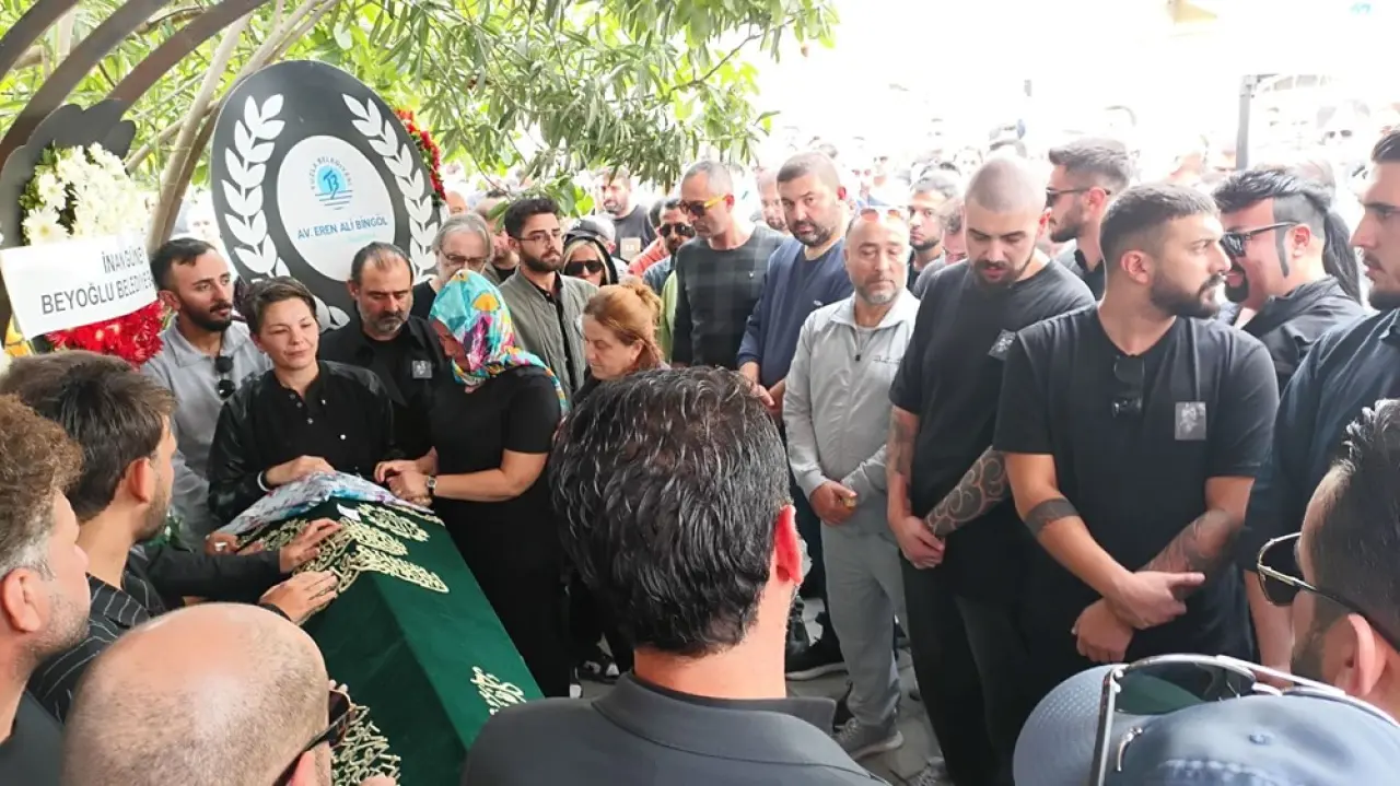 Arabeskin yıldız ismi Güllü'ye veda - 4