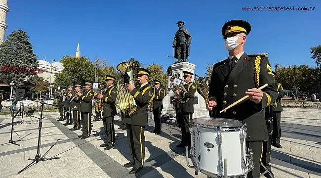 ASKERİ BANDO MEST ETTİ - KÜLTÜR-SANAT - Edirne Gazetesi